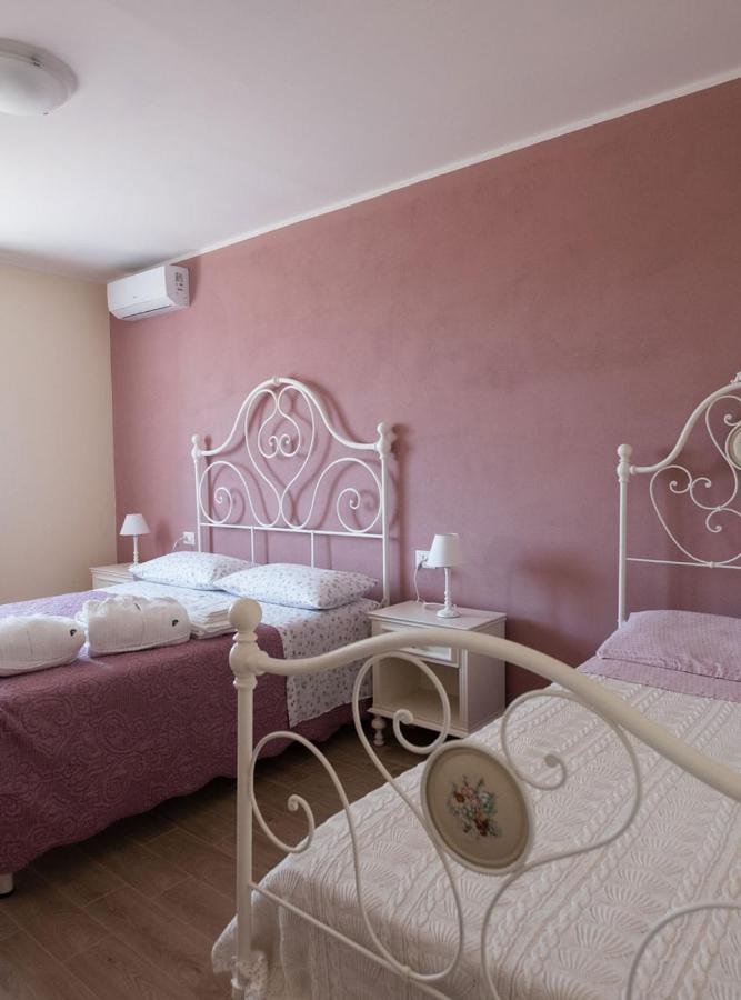 Agriturismo I Grappoli อัลเบเรเซ ภายนอก รูปภาพ