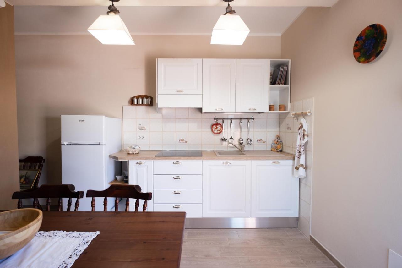 Agriturismo I Grappoli อัลเบเรเซ ภายนอก รูปภาพ