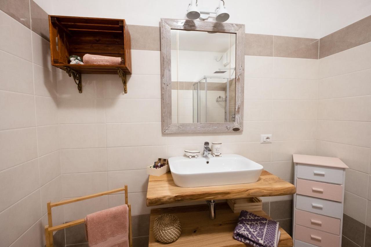 Agriturismo I Grappoli อัลเบเรเซ ภายนอก รูปภาพ